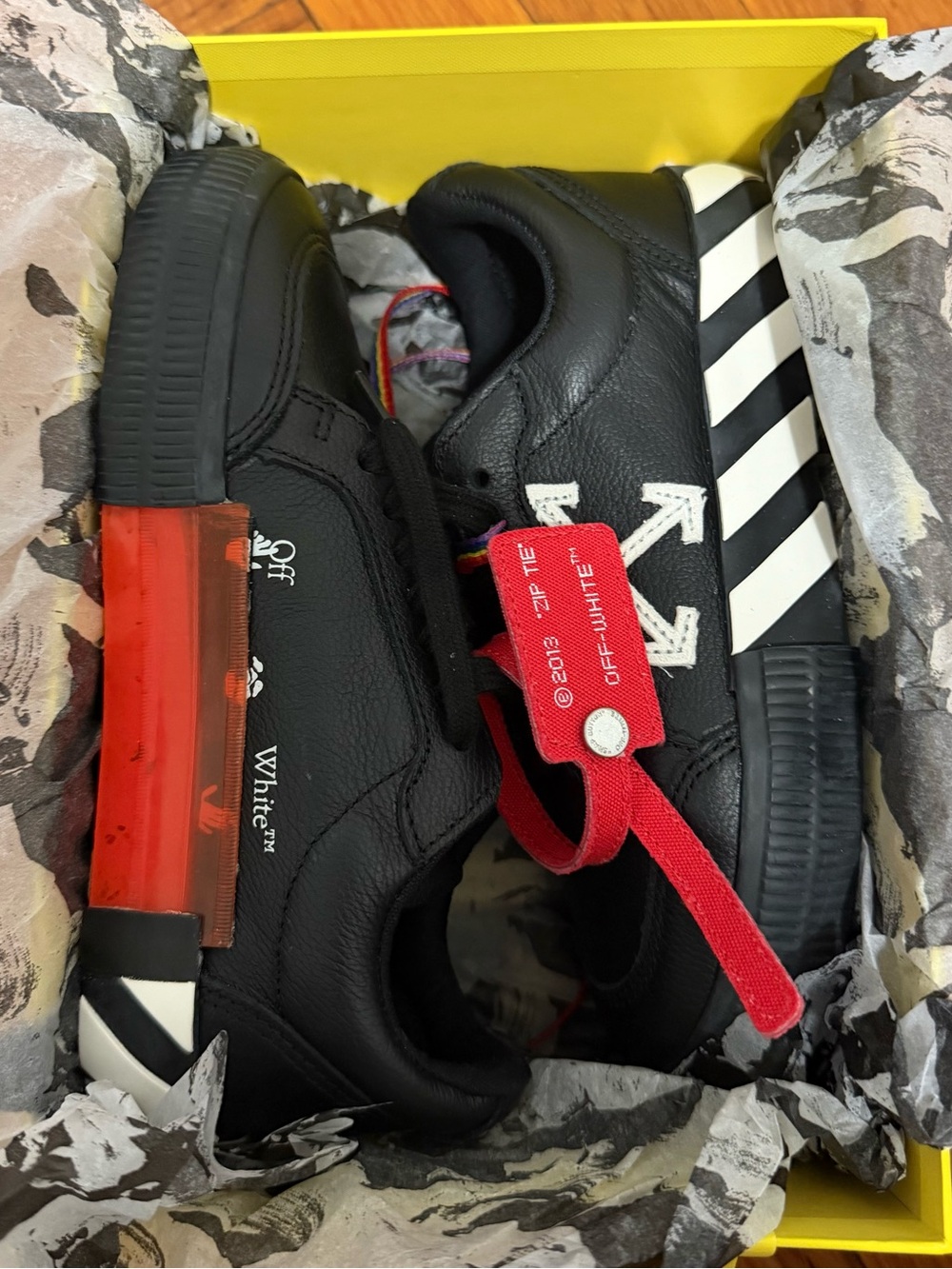 Off-White Kids Black Leather Sneakers with Red Zip Tie